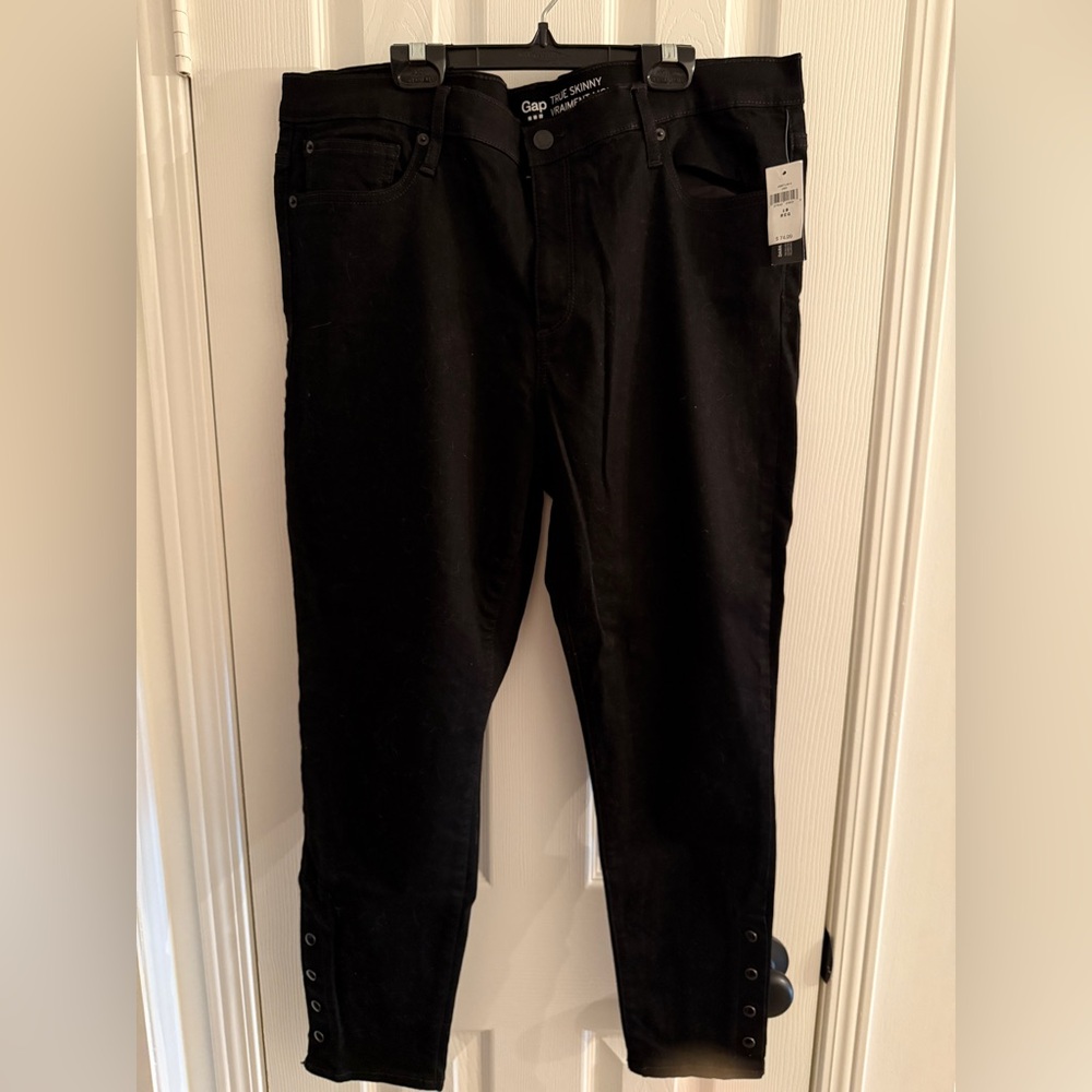 Gap Black Jeans